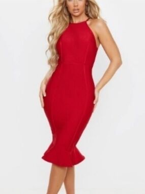 shape red mesh cowl ruched midi dress Shop RECYCLED Shape Red Mesh Cowl Ruched Midi Dress Online in Oman